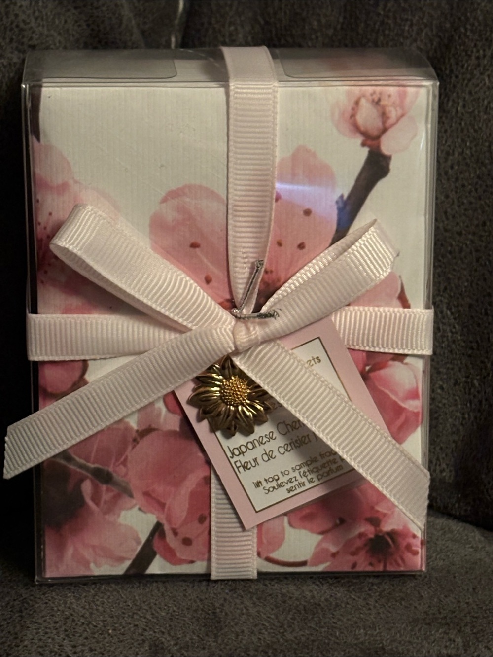 🌸 12 Elegant Japanese Cherry Blossom Scented Sachets 🌸
